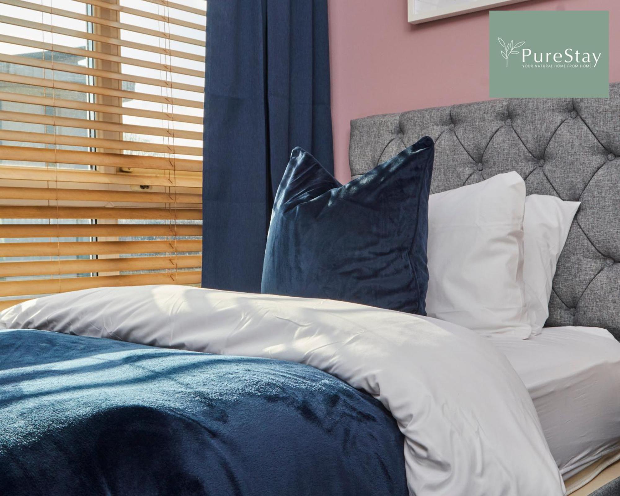 Superb House Manchester Near Etihad With Free Parking Sleeps 8 Dış mekan fotoğraf