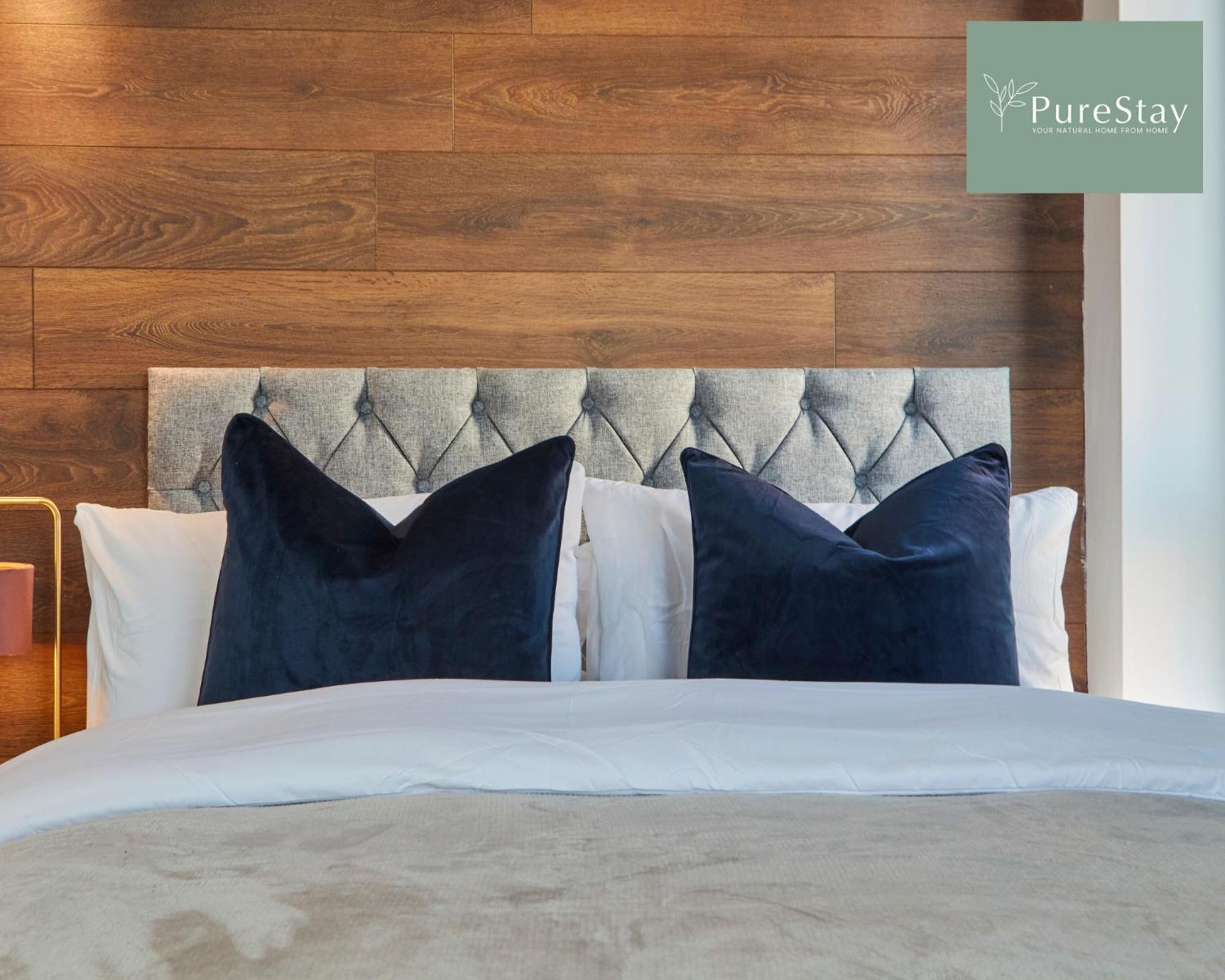 Superb House Manchester Near Etihad With Free Parking Sleeps 8 Dış mekan fotoğraf